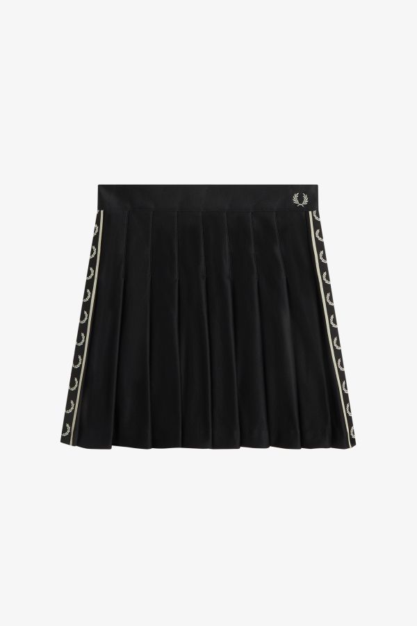 Ribbed Knitted Skirt - Black | Women's Trousers & Skirts 