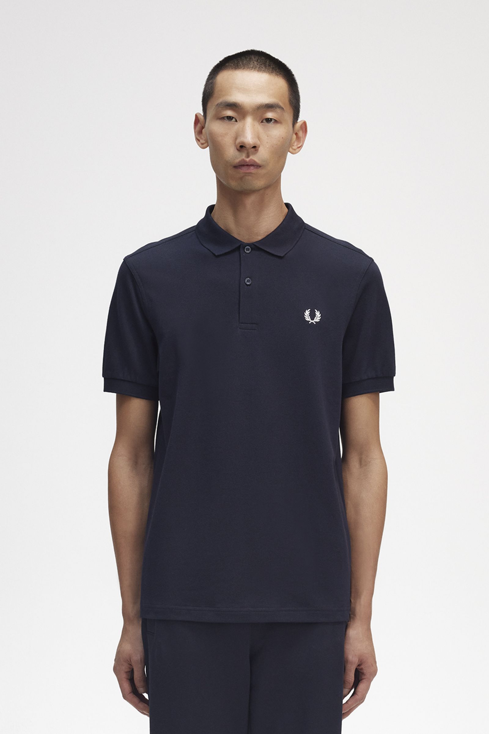 M6000 - Navy / White | The Fred Perry Shirt | Men's Short & Long