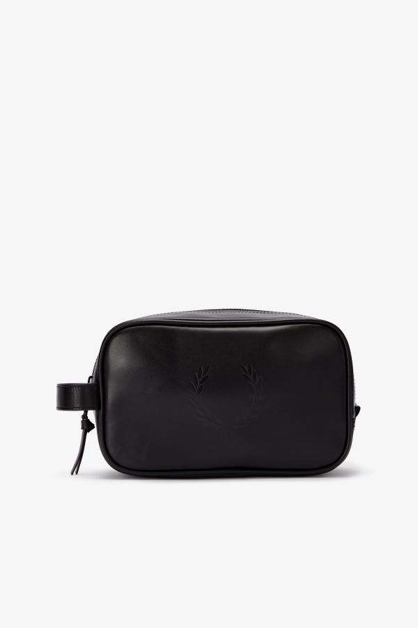 Leather Laurel Wreath Wash Bag